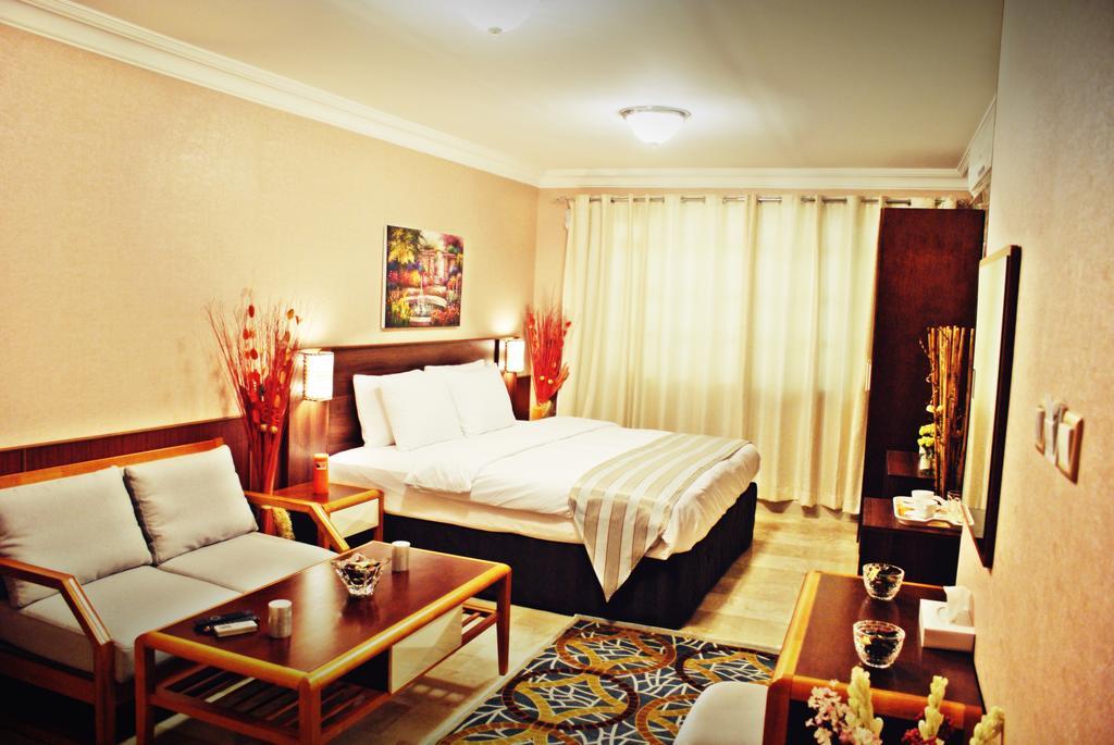 Weekend Hotel&Apartments Masqat Buitenkant foto