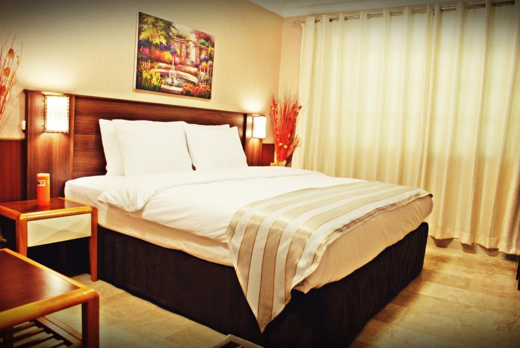 Weekend Hotel&Apartments Masqat Buitenkant foto