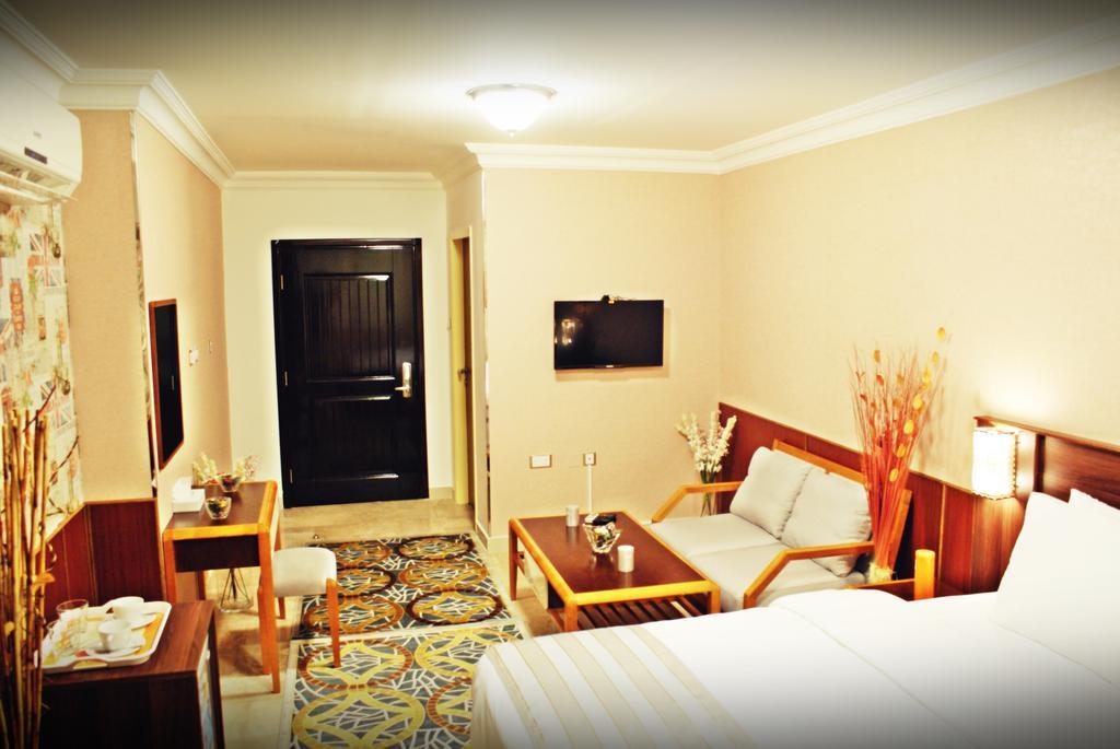 Weekend Hotel&Apartments Masqat Buitenkant foto