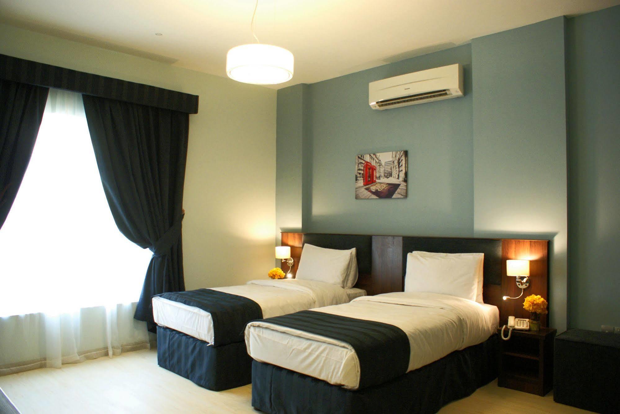 Weekend Hotel&Apartments Masqat Buitenkant foto